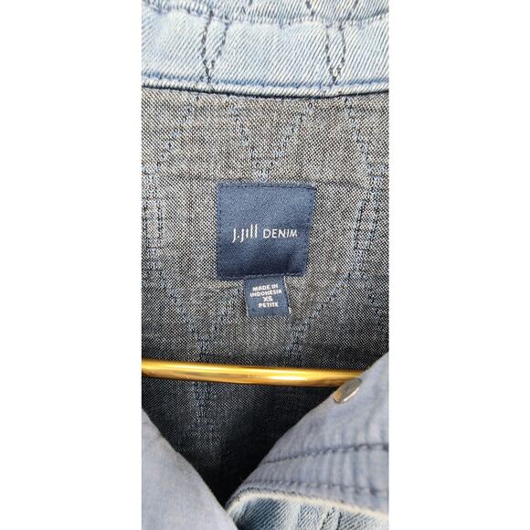 J. Jill Quilted Chambray Barn Jacket Size XS Petite Blue - Picture 9 of 9